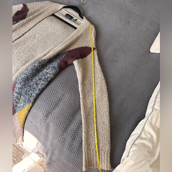 Block Color Cardigan - Picture 5 of 6